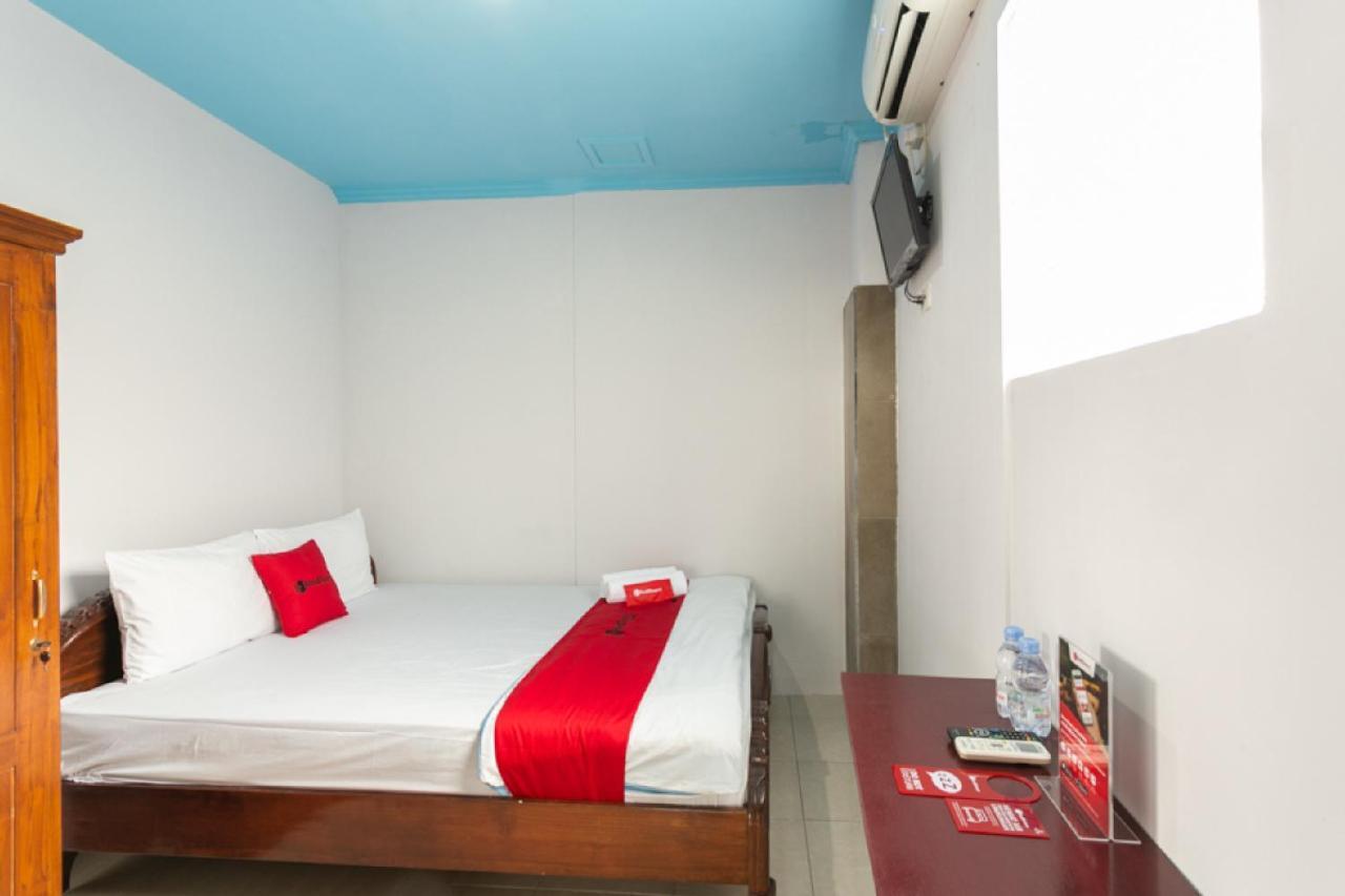 Reddoorz Syariah Near Stadion Manahan Solo 2 Exteriör bild